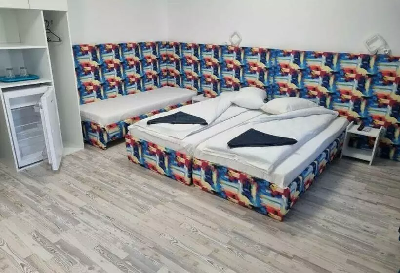 ペンション Sweet Home