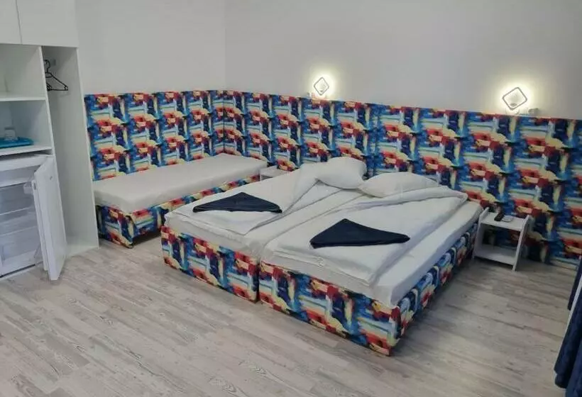 ペンション Sweet Home