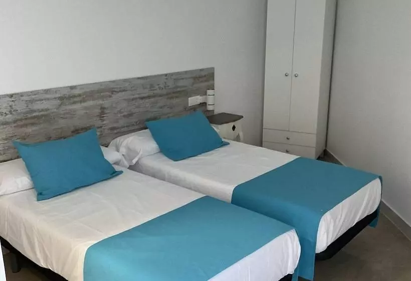 Pension Campello The Blue Med