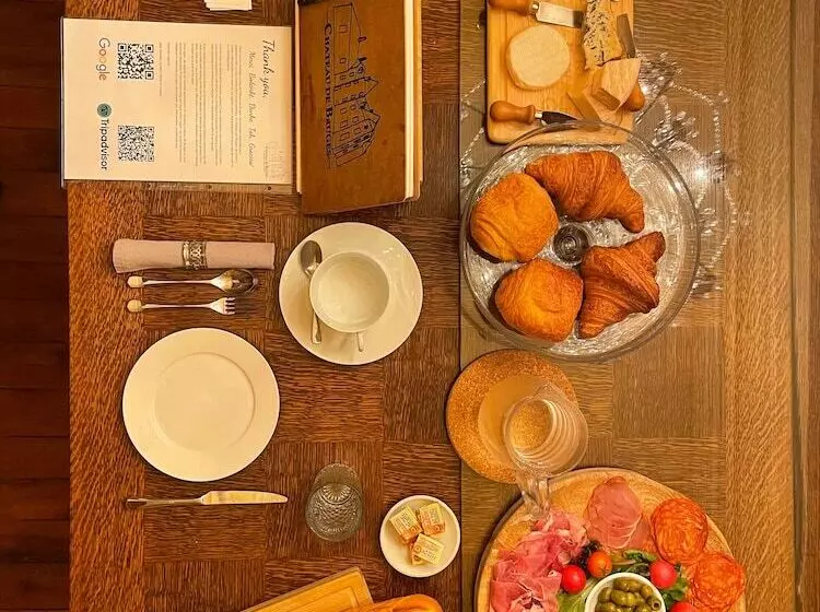 ベッドアンドブレックファースト Château De Bruges