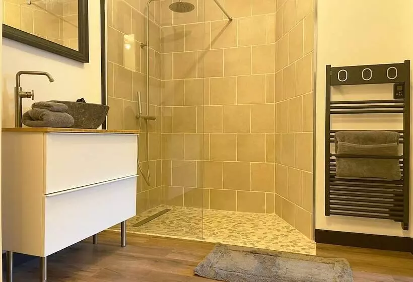 ベッドアンドブレックファースト Château De Bruges