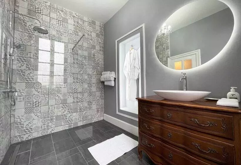 ベッドアンドブレックファースト Château De Bruges