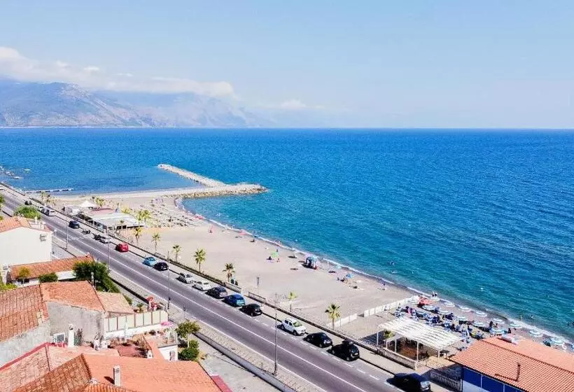 Aamiaismajoitus (B&B) Harmonia Home Capitello