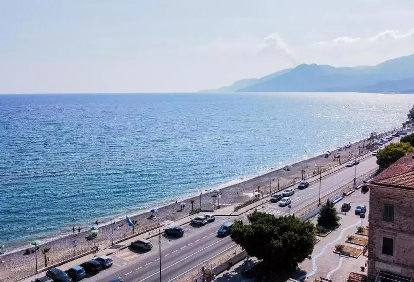 Aamiaismajoitus (B&B) Harmonia Home Capitello