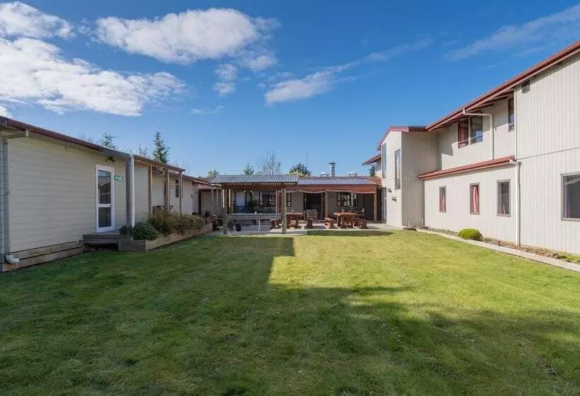 Retkeilymaja Te Anau Central Backpackers