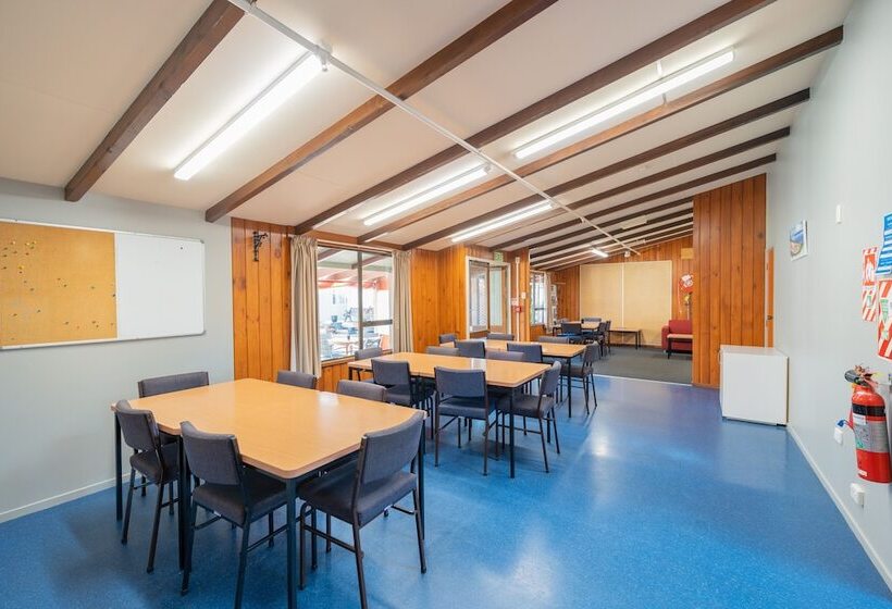 Alberg Te Anau Central Backpackers