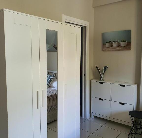 Bed and Breakfast Civico 11 Guest House  Free Parking Wi Fi