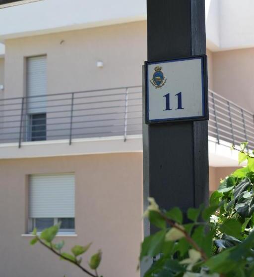 Bed and Breakfast Civico 11 Guest House  Free Parking Wi Fi