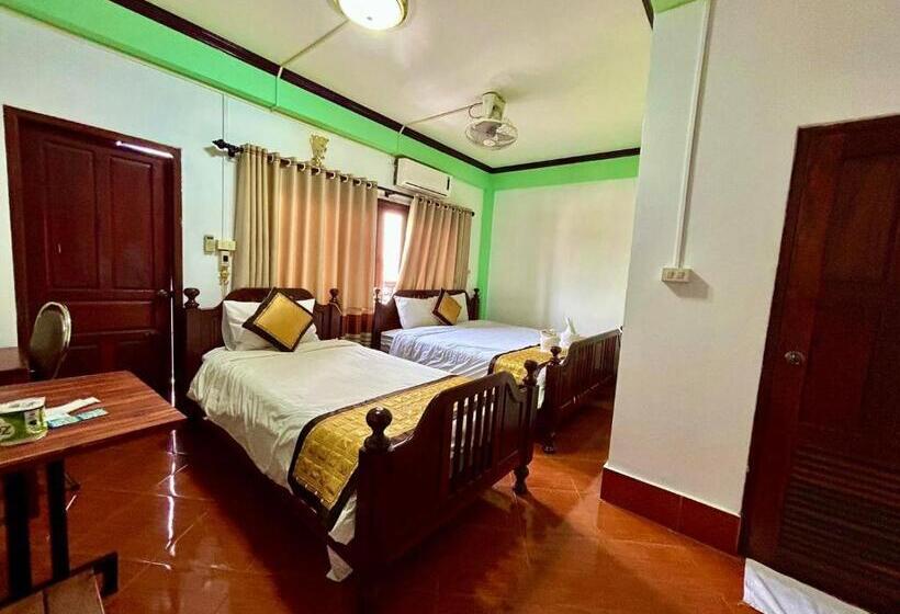 בית מלון כפרי Bountang Mountain View Riverside