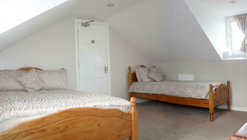 Пансион Lismore House