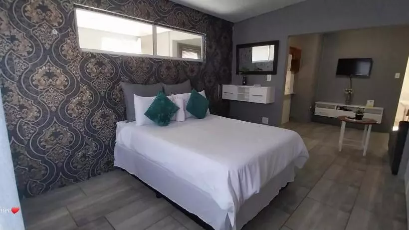 ペンション Rato Thato Guest House