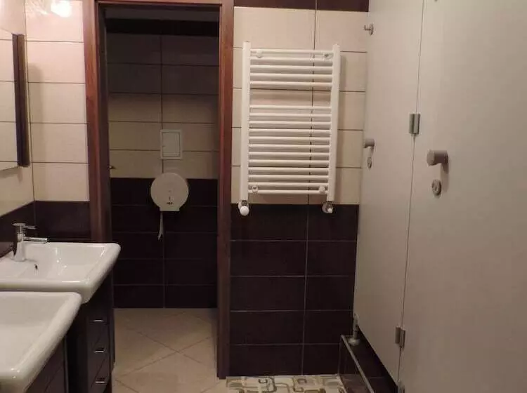 هاستل Monte Carlo Palace Rooms