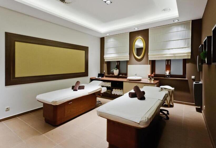 Cottonina Hotel & Mineral Spa Resort