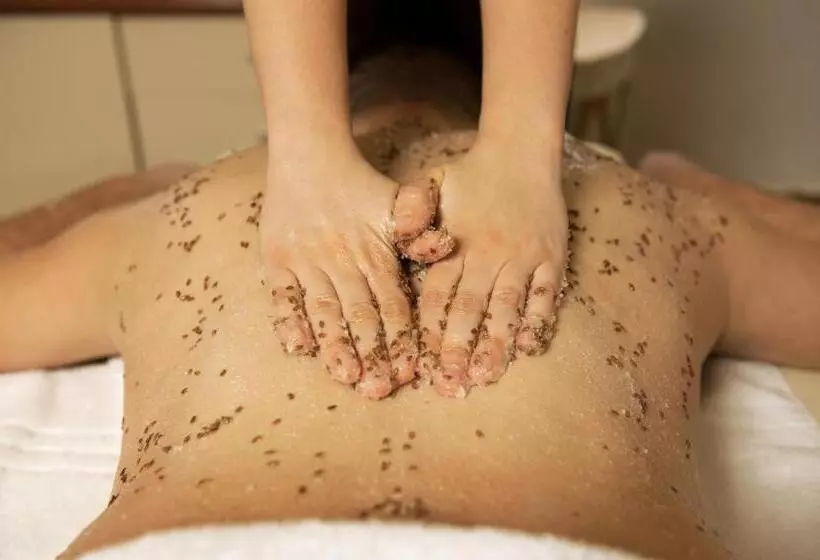 Cottonina Hotel & Mineral Spa Resort