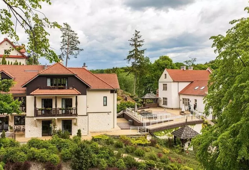 Hotelli Berberys Park