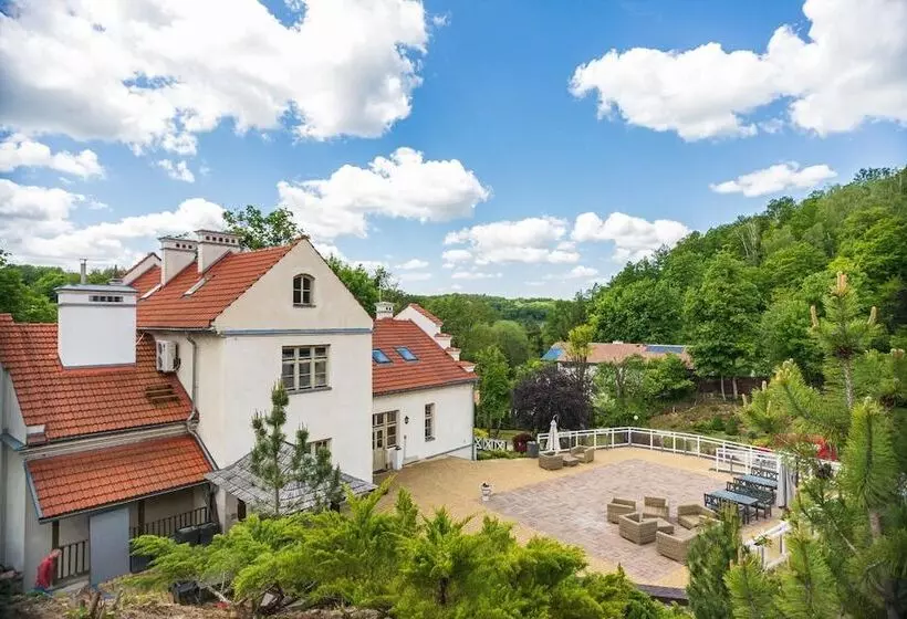 Hotelli Berberys Park