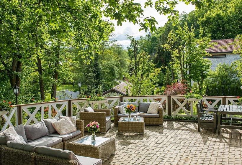 ホテル Berberys Park