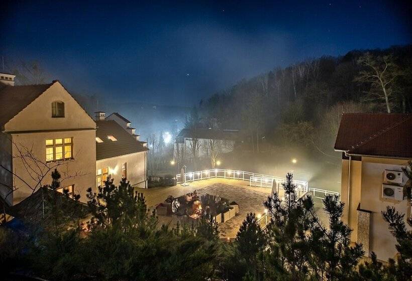 ホテル Berberys Park