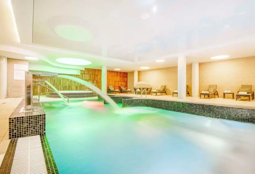 Doubletree By Hilton Krakow Hotel & Convention Center