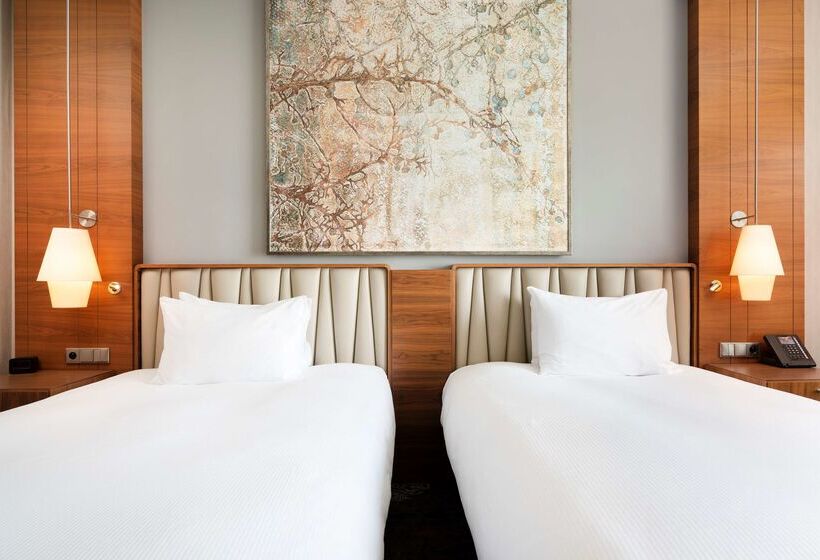 Doubletree By Hilton Krakow Hotel & Convention Center