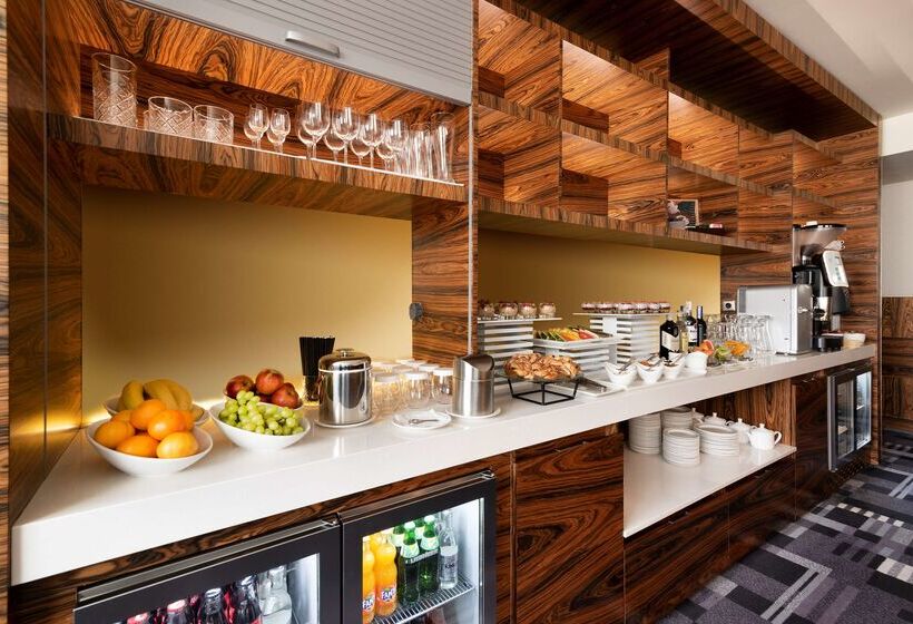 Doubletree By Hilton Krakow Hotel & Convention Center