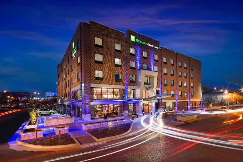 ホテル Holiday Inn Express & Suites Oklahoma City Downtown   Bricktown, An Ihg