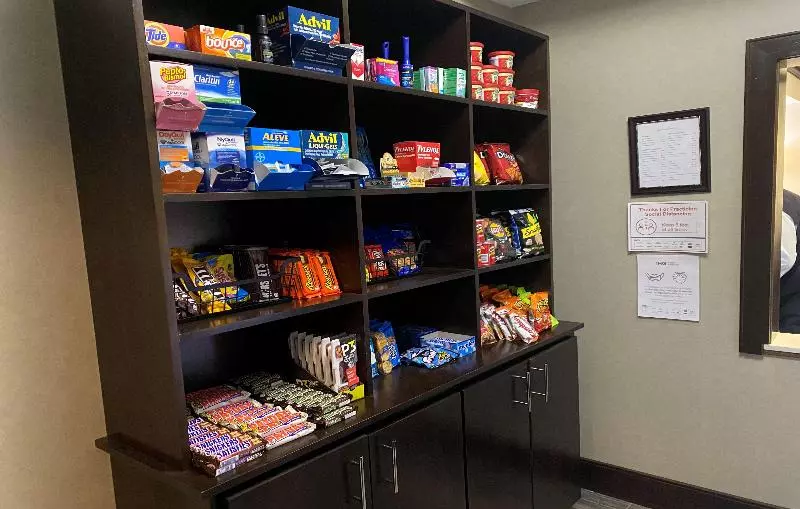 فندق Holiday Inn Express Sidney, An Ihg