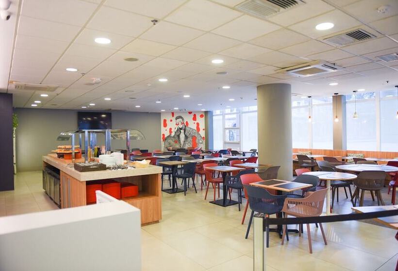 هتل Ibis Budget Rio De Janeiro Centro