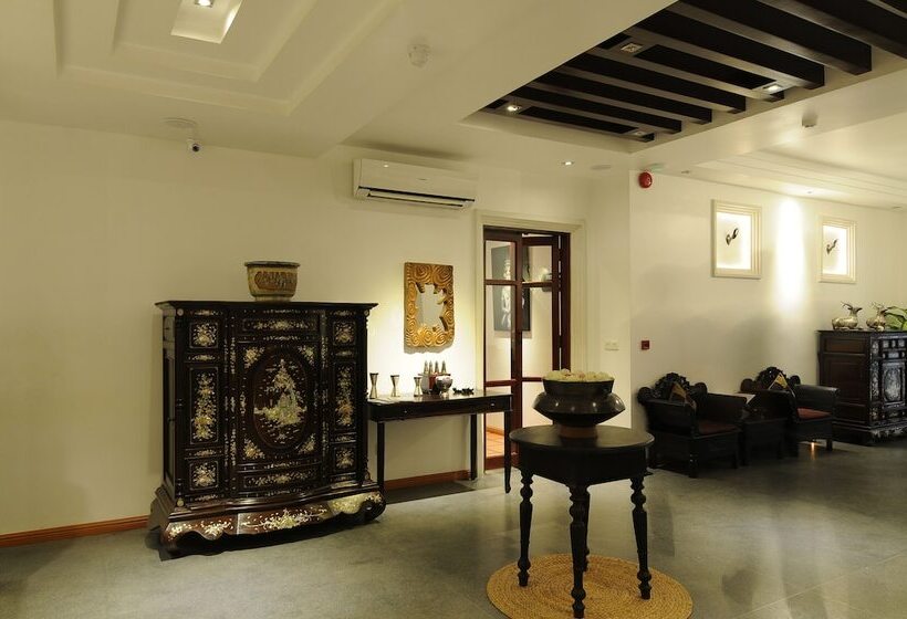 Hotel La Rose Suites