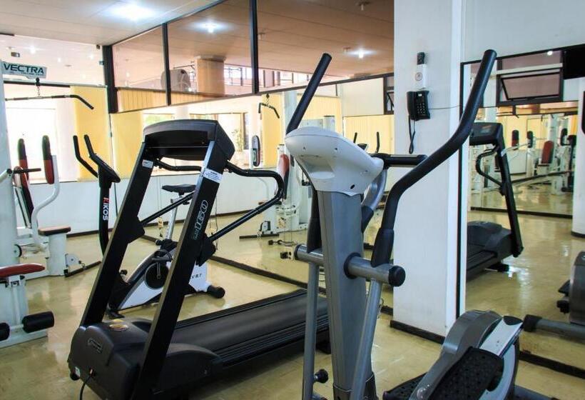 فندق Marques Plaza