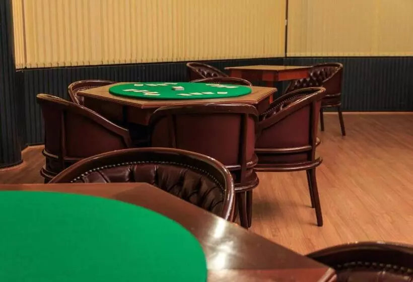 호텔 Marques Plaza