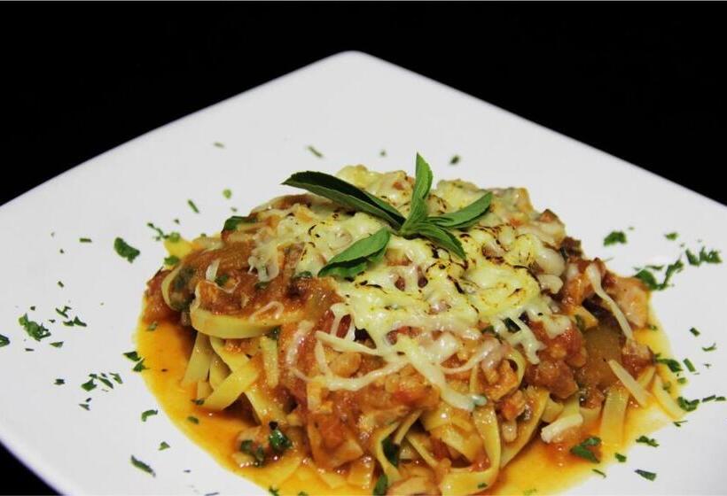 فندق Marques Plaza