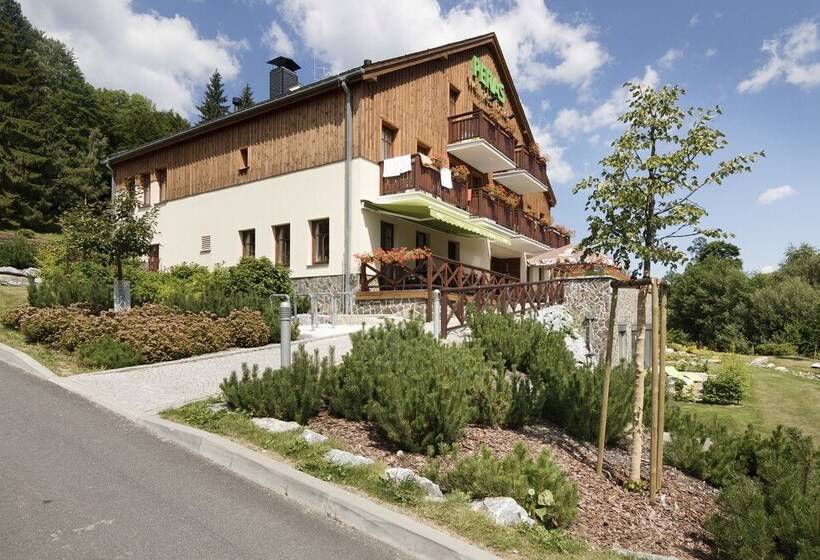 فندق Peras Wellness