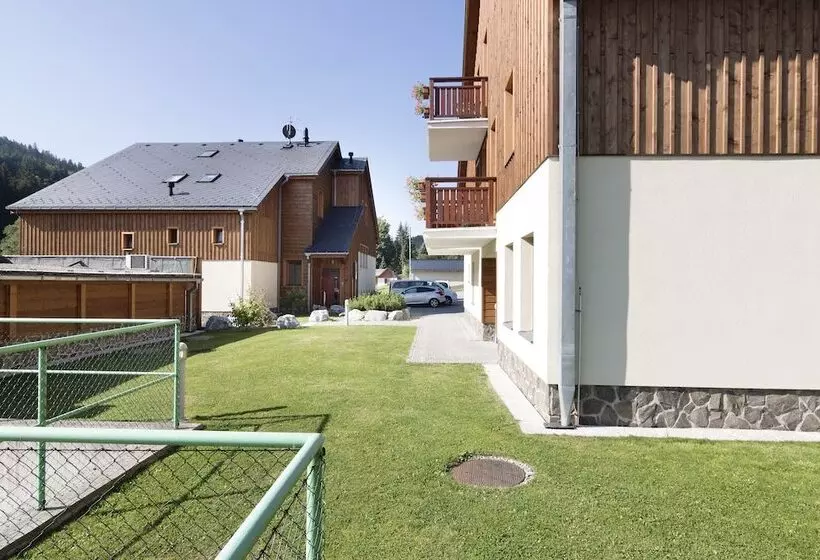 בית מלון כפרי Peras Wellness