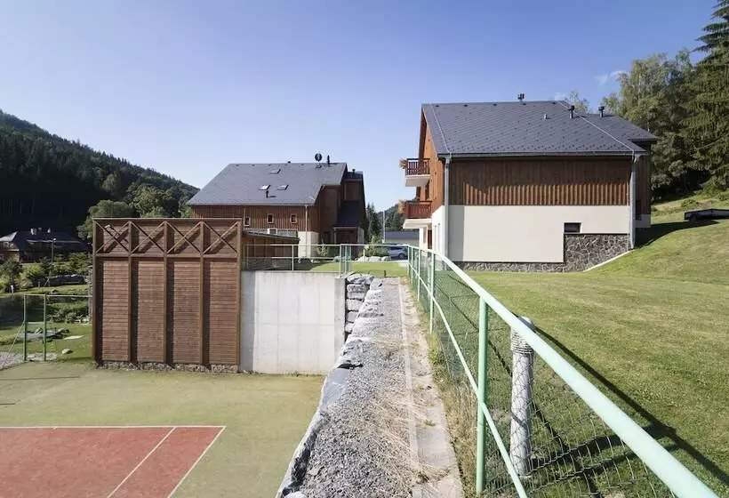 בית מלון כפרי Peras Wellness