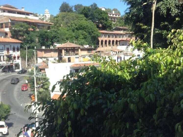 هتل Real De San Diego