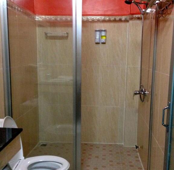 هتل River Dolphin