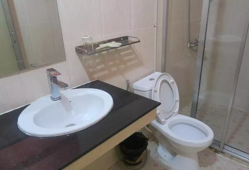 هتل River Dolphin