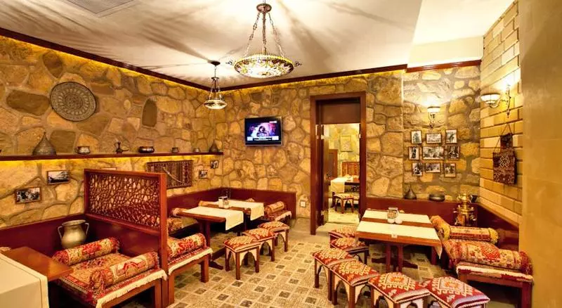 هتل Shah Palace Luxury Museum