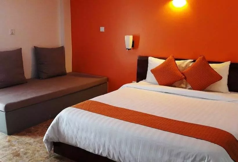 בית מלון כפרי The Flora Boutique