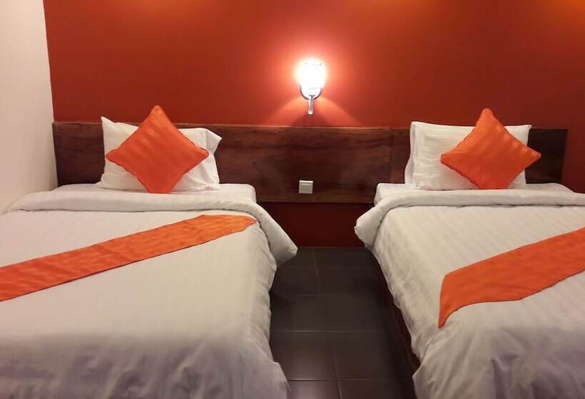 בית מלון כפרי The Flora Boutique