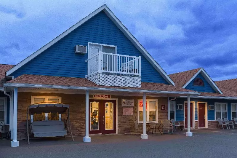هتل Travelodge By Wyndham Fredericton