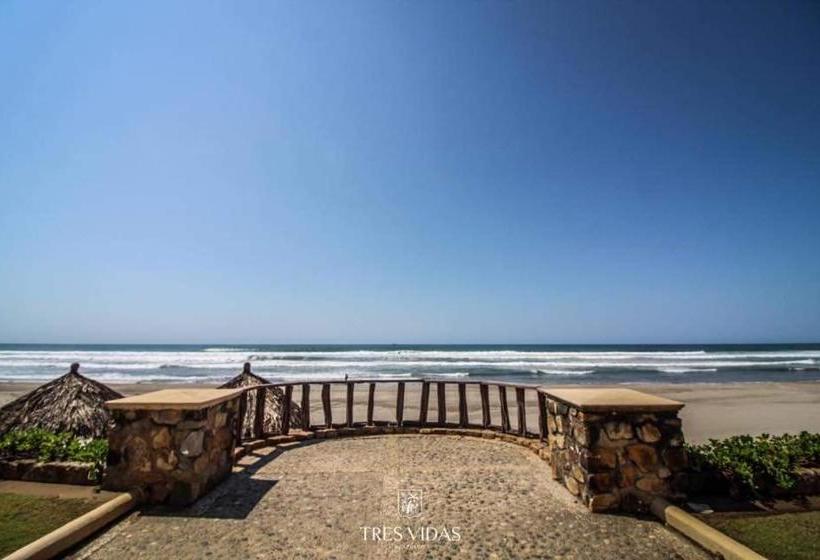 فندق Tres Vidas Acapulco