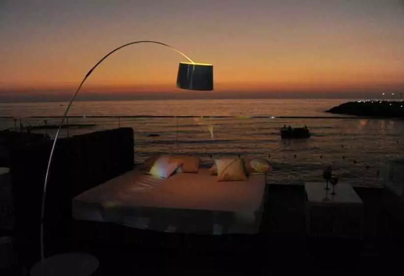 Veer Luxury Boutique Hotel & Beach Club