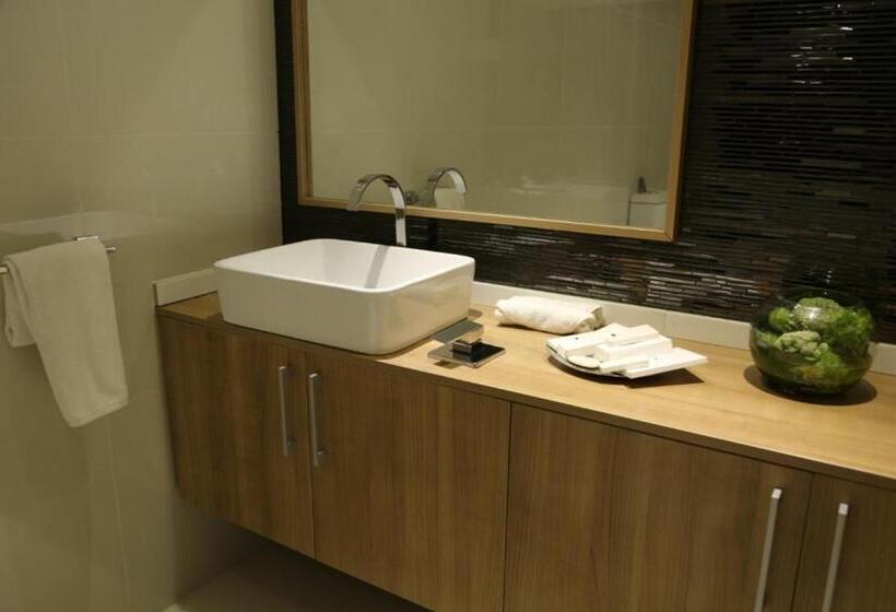 Veer Luxury Boutique Hotel & Beach Club