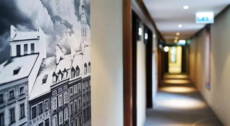 فندق Warsaw Plaza