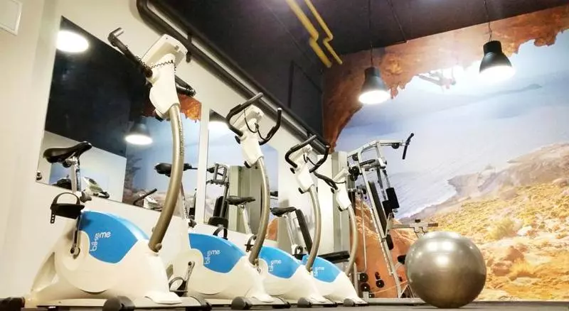 فندق Warsaw Plaza