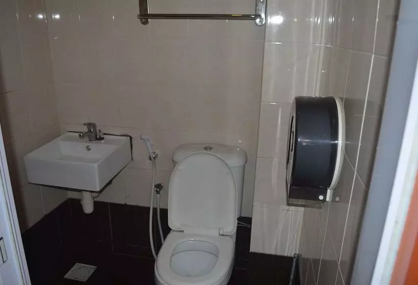 Mercury Backpackers Hostel