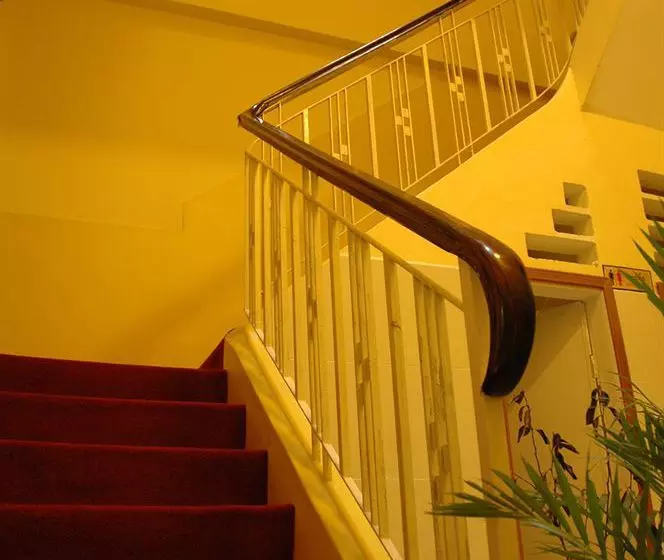 Пансион Sun Flower Mart