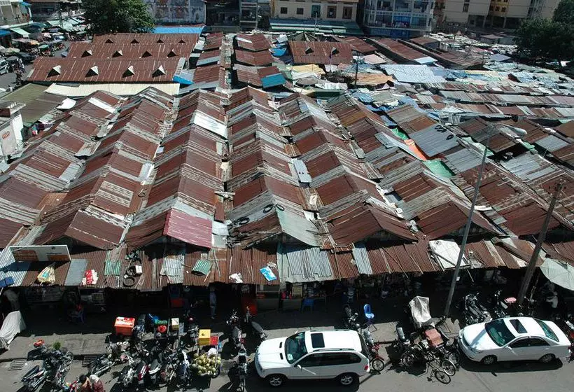 Пансион Sun Flower Mart